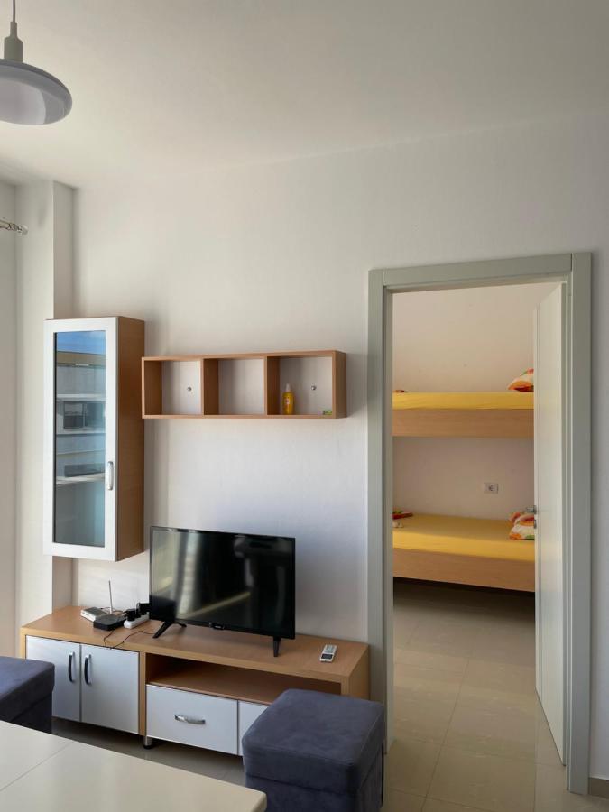 Nimfeum Apartments Shëngjin Екстериор снимка