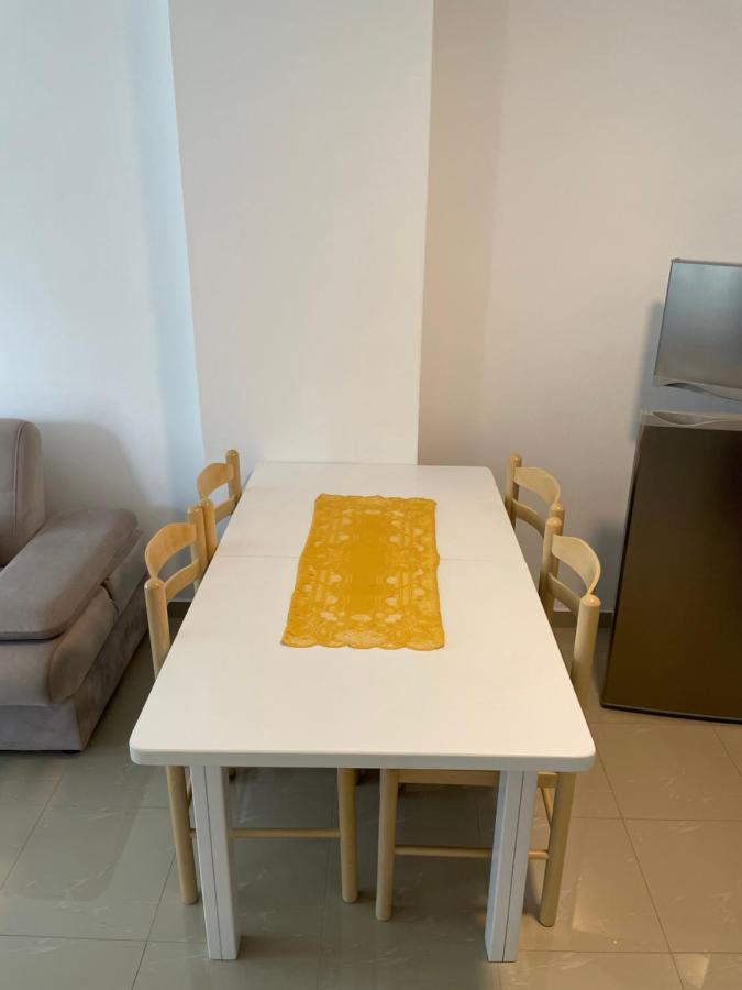 Nimfeum Apartments Shëngjin Екстериор снимка