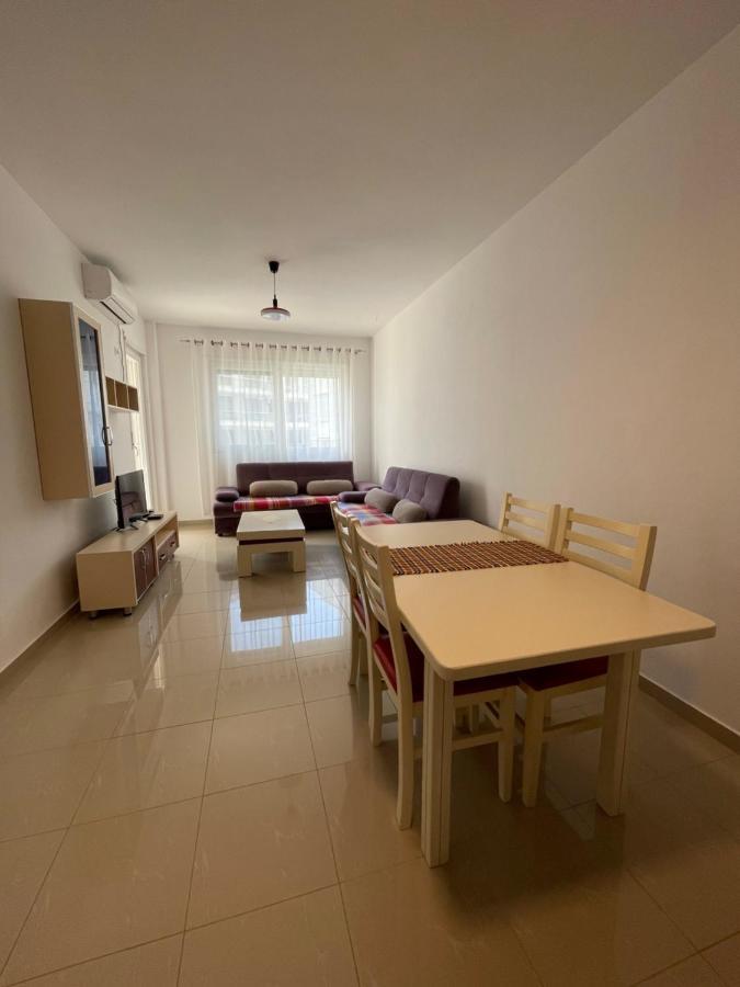 Nimfeum Apartments Shëngjin Екстериор снимка